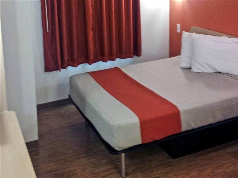 Motel 6 Sinton Tx Екстер'єр фото